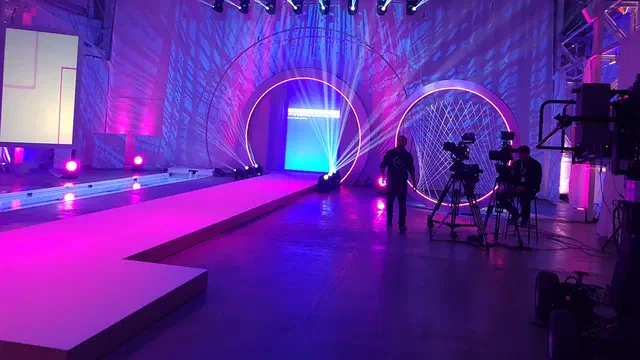 Bild Nr. 2 vom Projekt 'Curvy Supermodel'