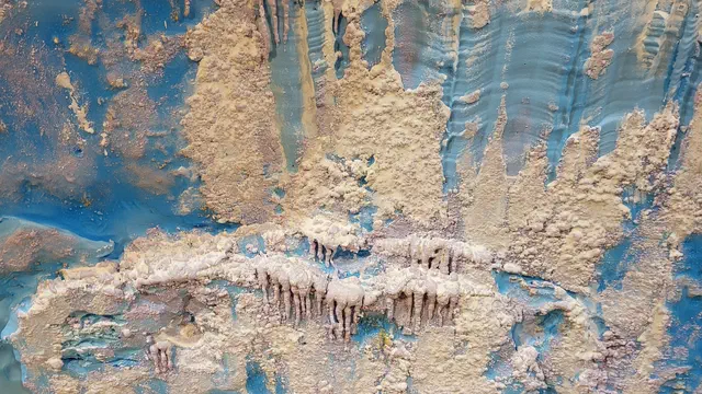 Bild Nr. 8 vom Projekt 'Höhlenwand - Denn Sie wissen nicht, was passiert'